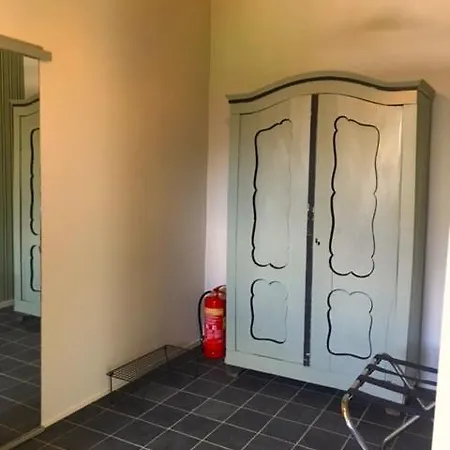 別荘 De Beijersche Stee, Logies Aan De Waterkant *