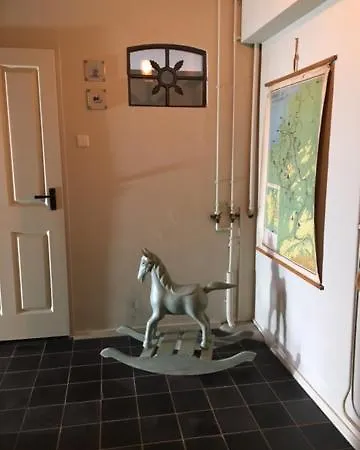 De Beijersche Stee, Logies Aan De Waterkant * Stolwijk